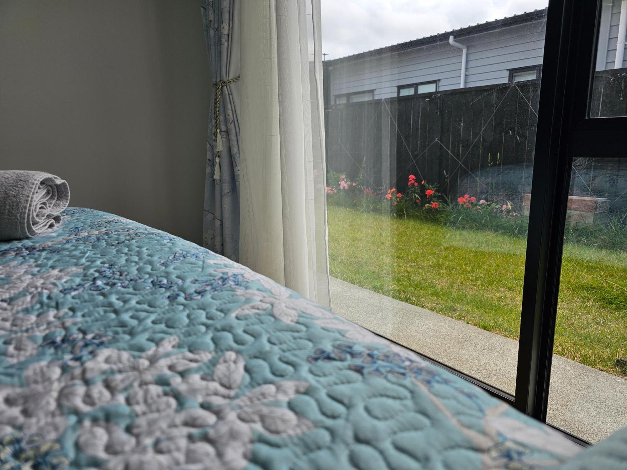 Tui Nest Garden Unit